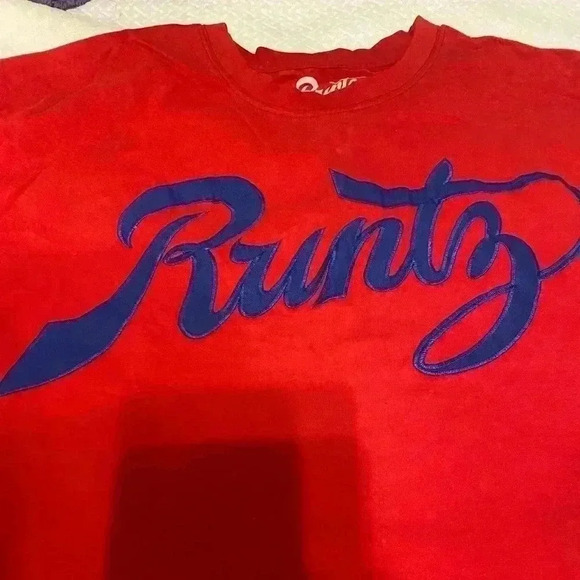 Mens Runtz Shirt/Short Set in Red with blue logo Both pieces are an XL - Picture 2 of 16